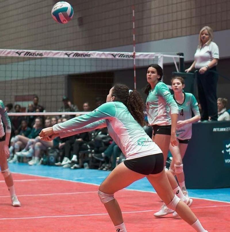 number position in volleyball